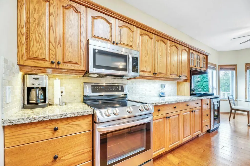 199 Lakeside Greens Court Chestermere AB T1X 1C7