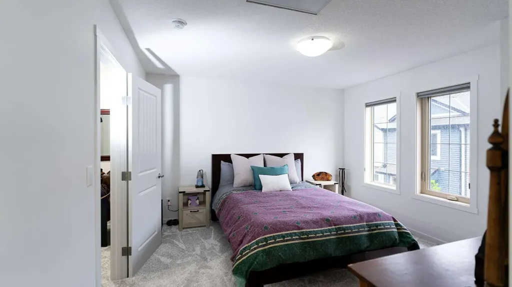 340 Legacy Point SE Calgary AB T2X 3Z3