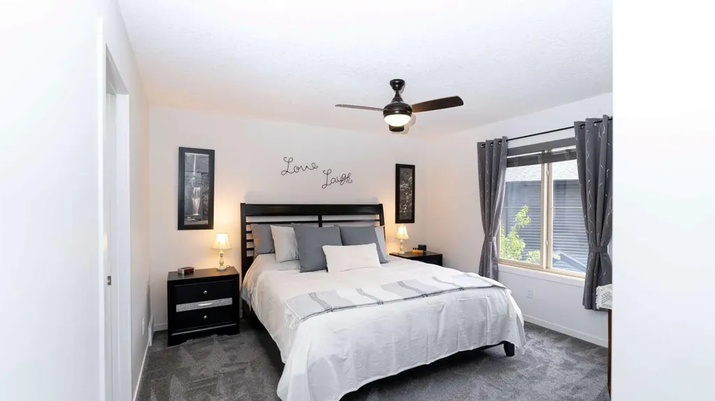 340 Legacy Point SE Calgary AB T2X 3Z3