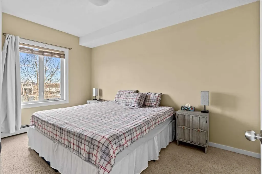 604 East Lake Boulevard NE Airdrie AB T4A 0G6