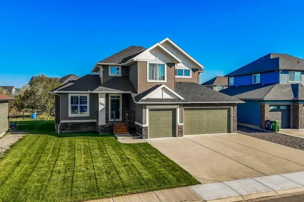 256 Boulder Creek Drive SE Langdon AB T0J 1X3