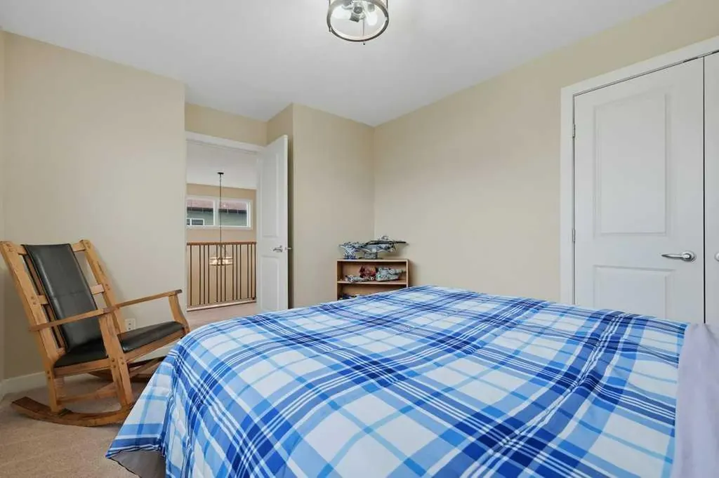256 Boulder Creek Drive SE Langdon AB T0J 1X3