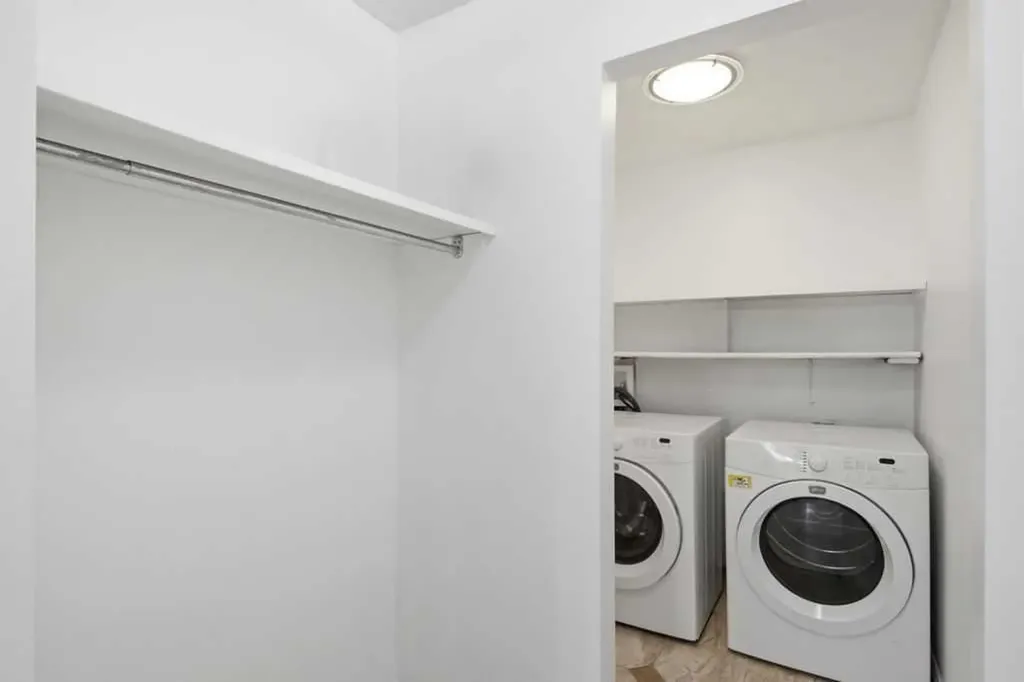 690 Coventry Drive NE Calgary AB T3H 4M3