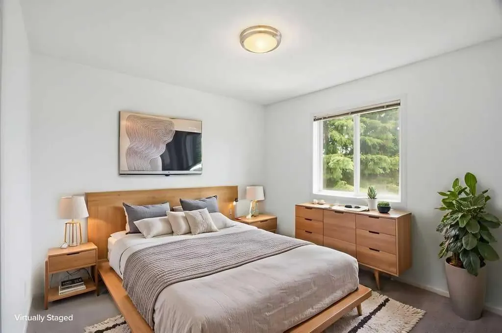 690 Coventry Drive NE Calgary AB T3H 4M3