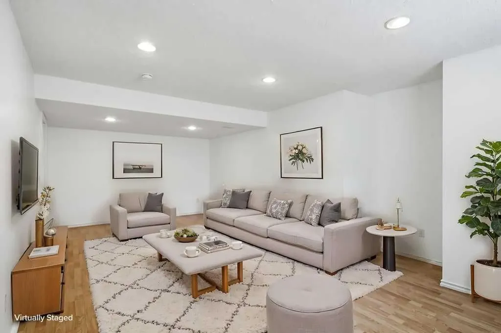 690 Coventry Drive NE Calgary AB T3H 4M3