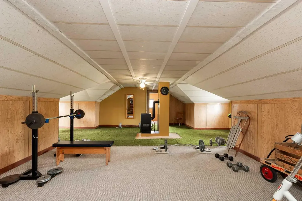 606 5 Street Warner AB T0K 2L0