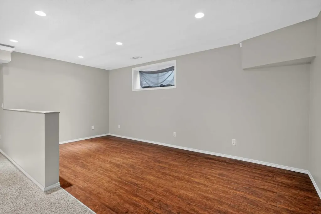 243 Silverado Plains Close SW Calgary AB T2X 0J2