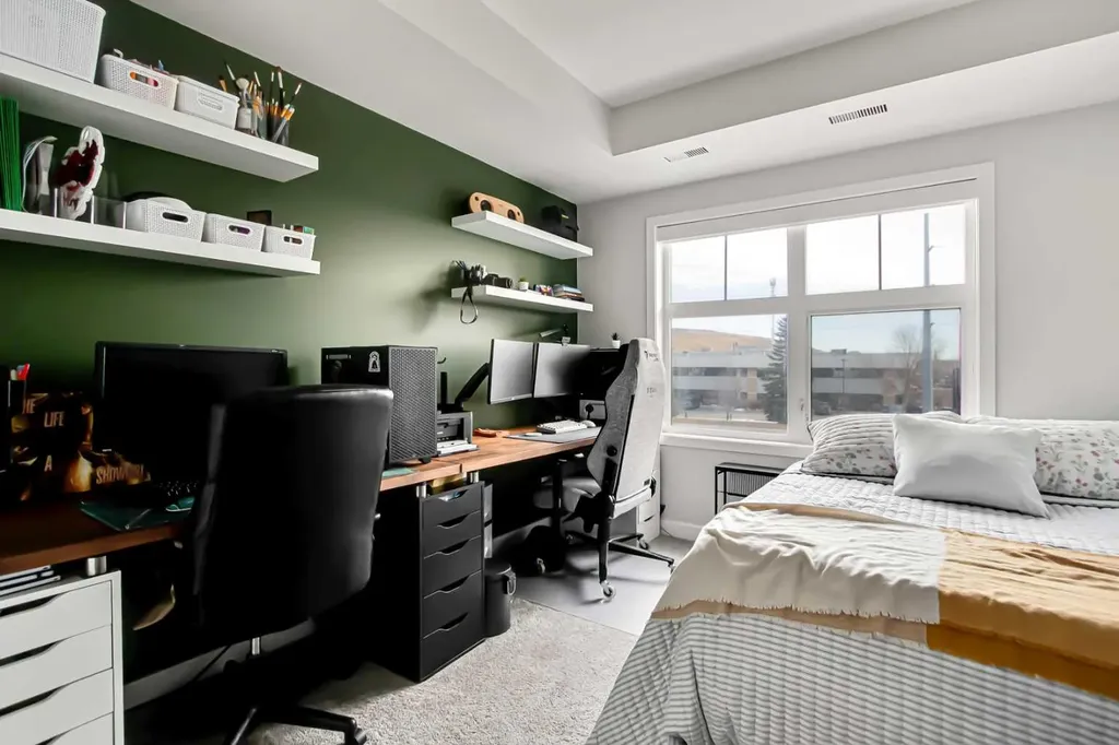 255 Les Jardins Park SE Calgary AB T2C5W9