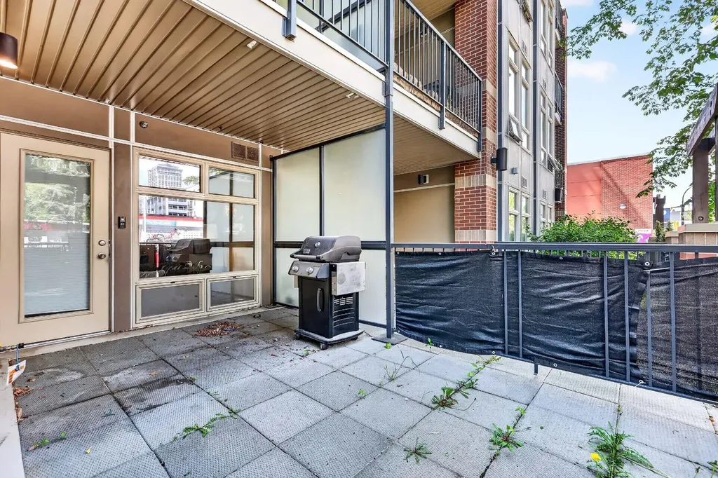 323 20 Avenue SW Calgary AB T2S 2G5
