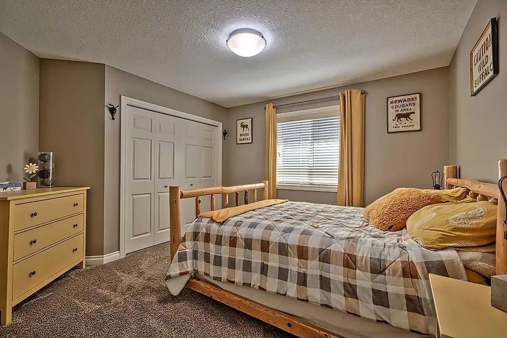 732 Hampton Hills Drive NE High River AB T1V 0E6