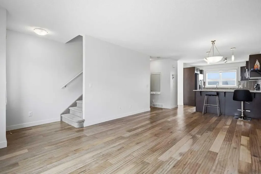 220 Covecreek Circle NE Calgary AB T3K 0W6