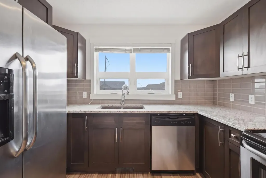 220 Covecreek Circle NE Calgary AB T3K 0W6