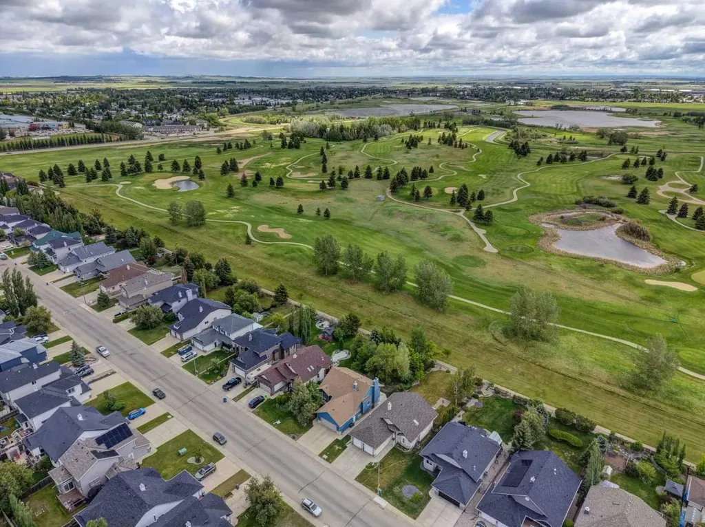 123 Hillview Road Strathmore AB T1P 1W2