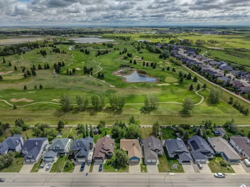 123 Hillview Road Strathmore AB T1P 1W2