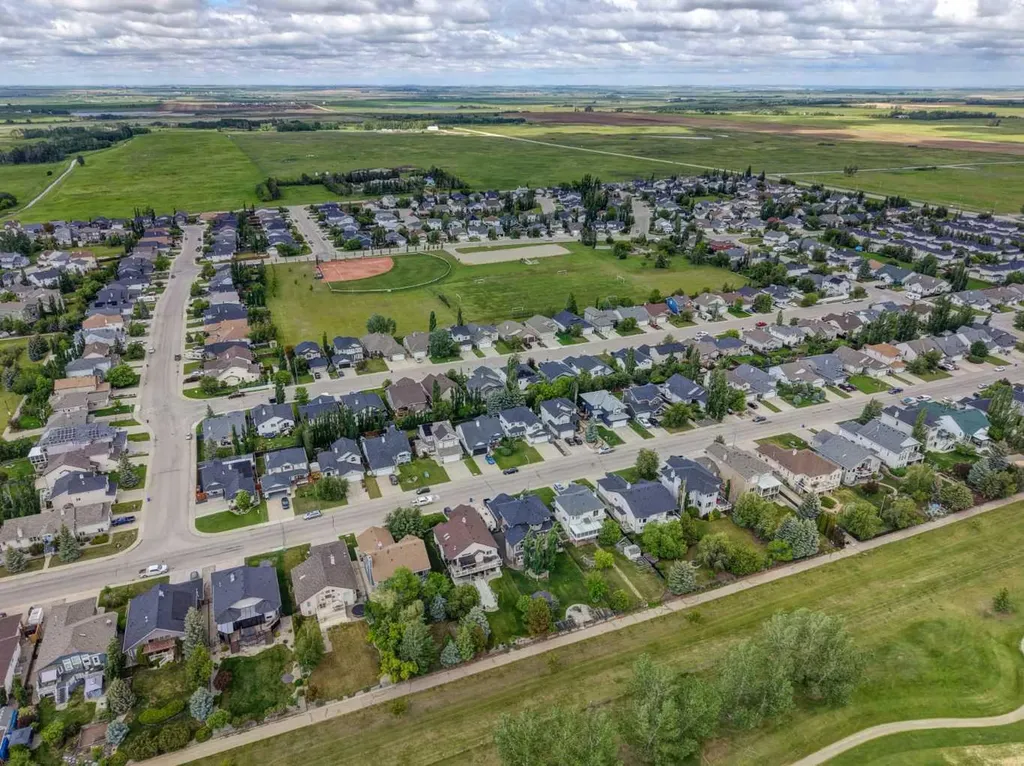 123 Hillview Road Strathmore AB T1P 1W2