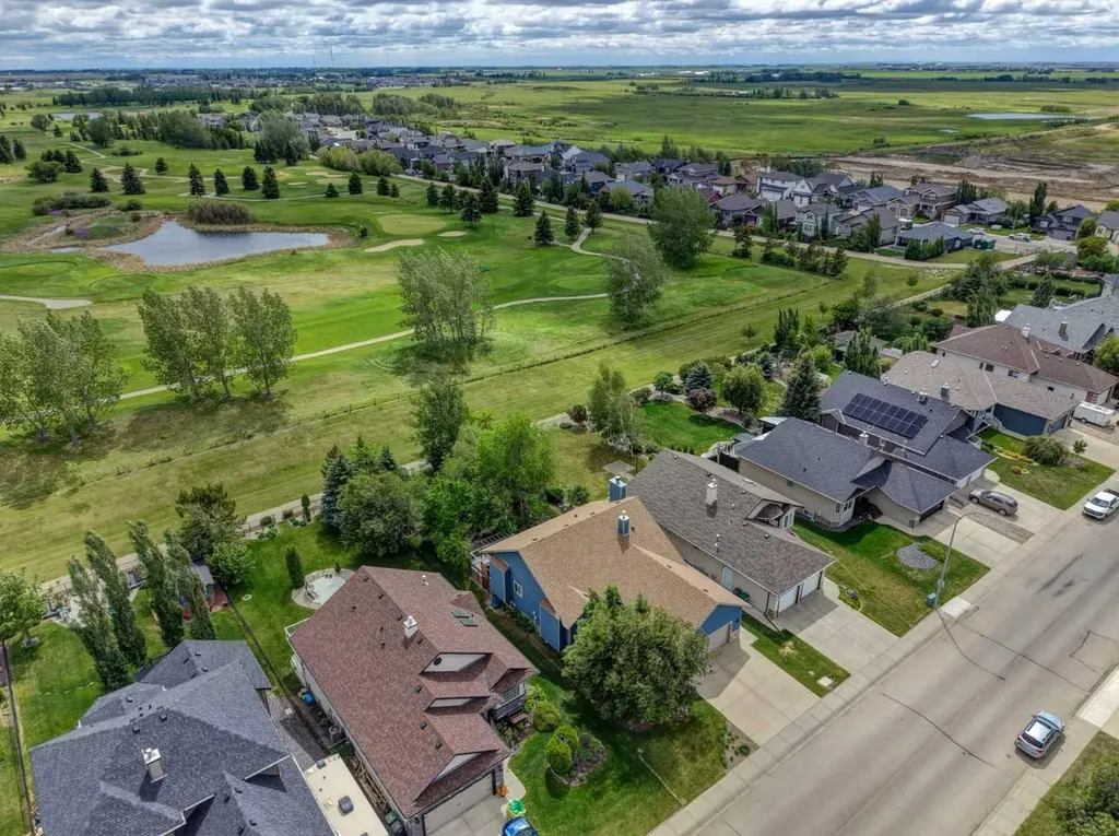 123 Hillview Road Strathmore AB T1P 1W2