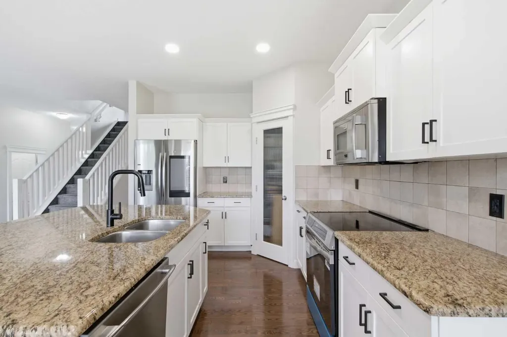 158 Silverado Bank Circle SW Calgary AB T2X 0L1