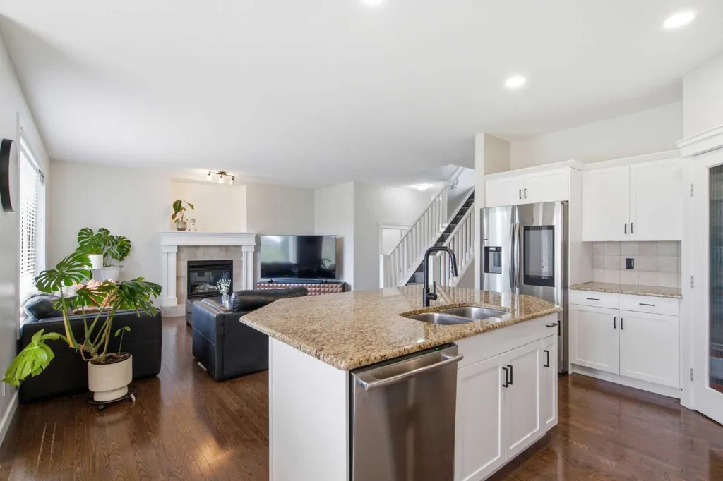 158 Silverado Bank Circle SW Calgary AB T2X 0L1