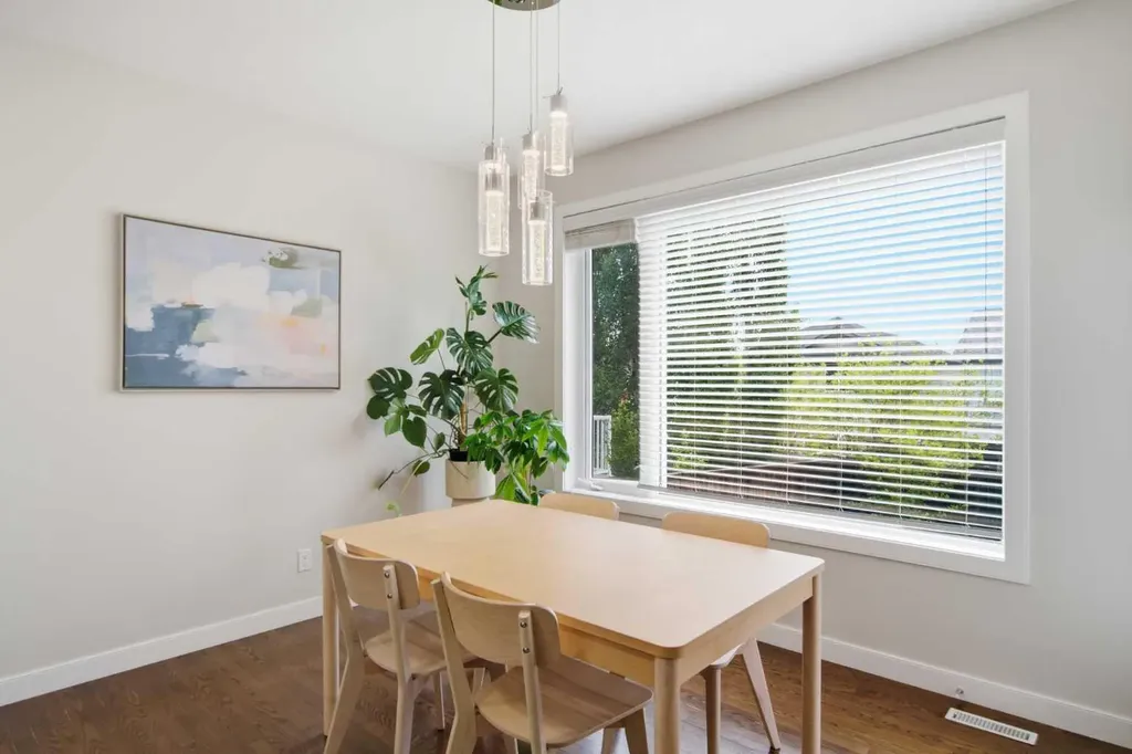 158 Silverado Bank Circle SW Calgary AB T2X 0L1