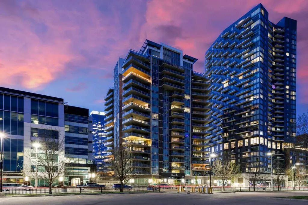530 12 Avenue SW Calgary AB T2R 0B1