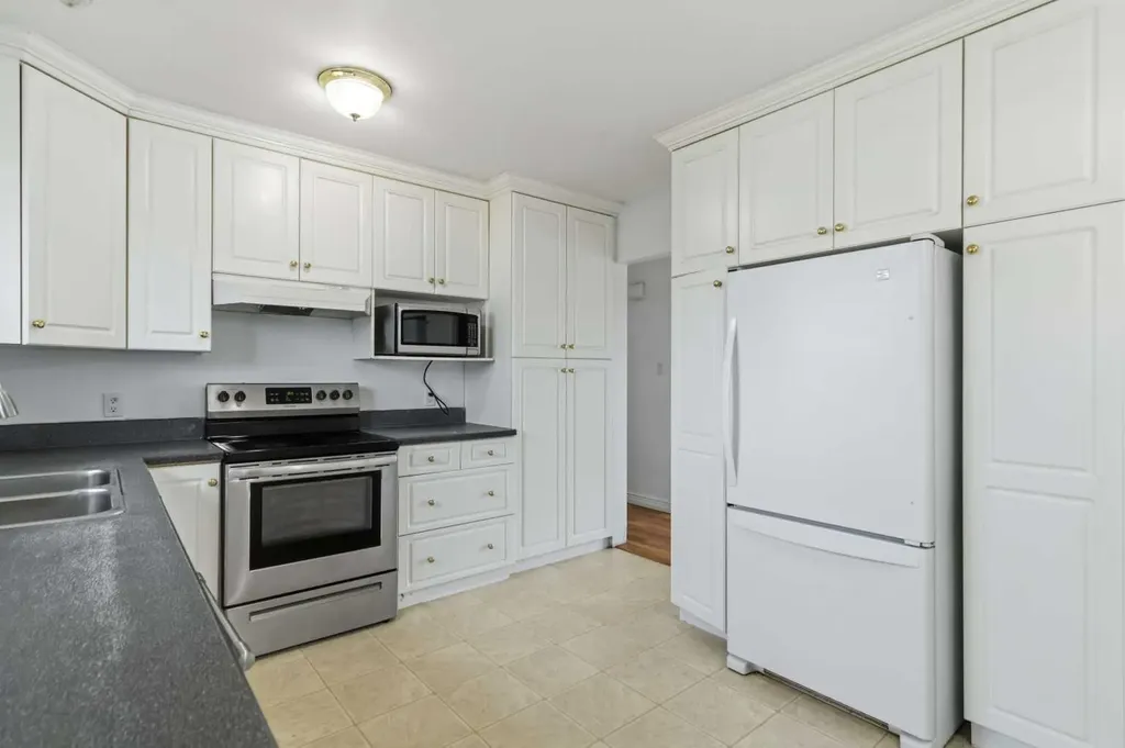 481 Signal Road Fort Mcmurray AB T9H3W4