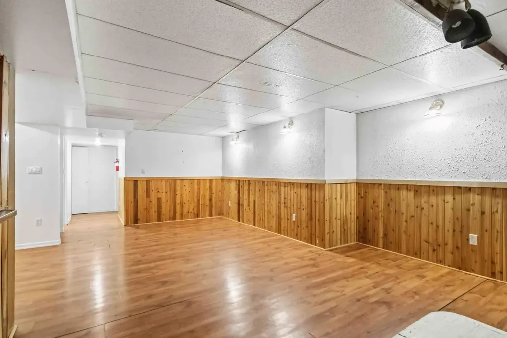 481 Signal Road Fort Mcmurray AB T9H3W4