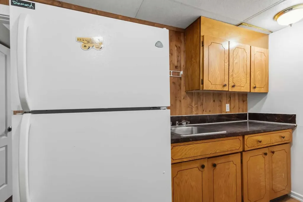 481 Signal Road Fort Mcmurray AB T9H3W4