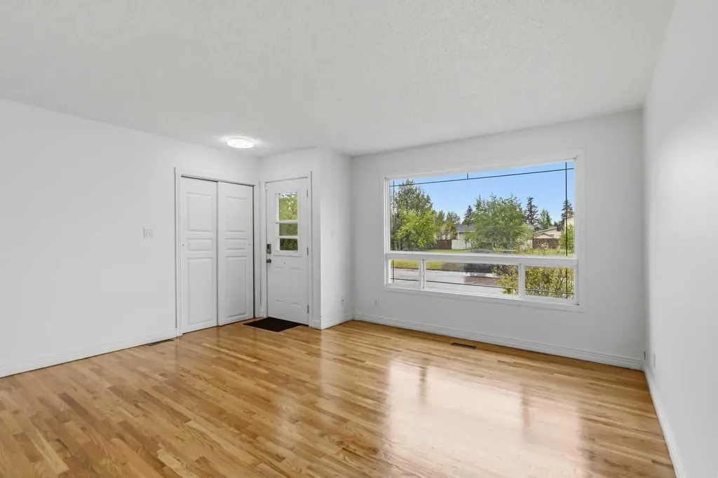 481 Signal Road Fort Mcmurray AB T9H3W4