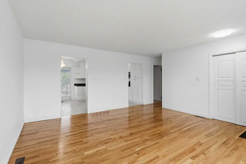 481 Signal Road Fort Mcmurray AB T9H3W4
