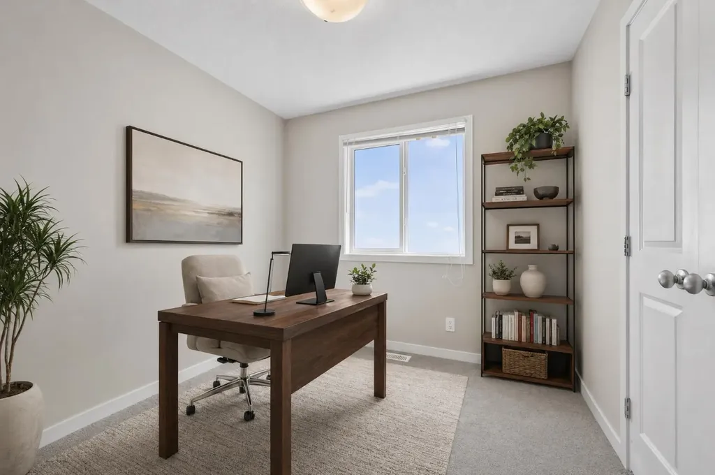 1607 2 Street NW Calgary AB T2M 2W2