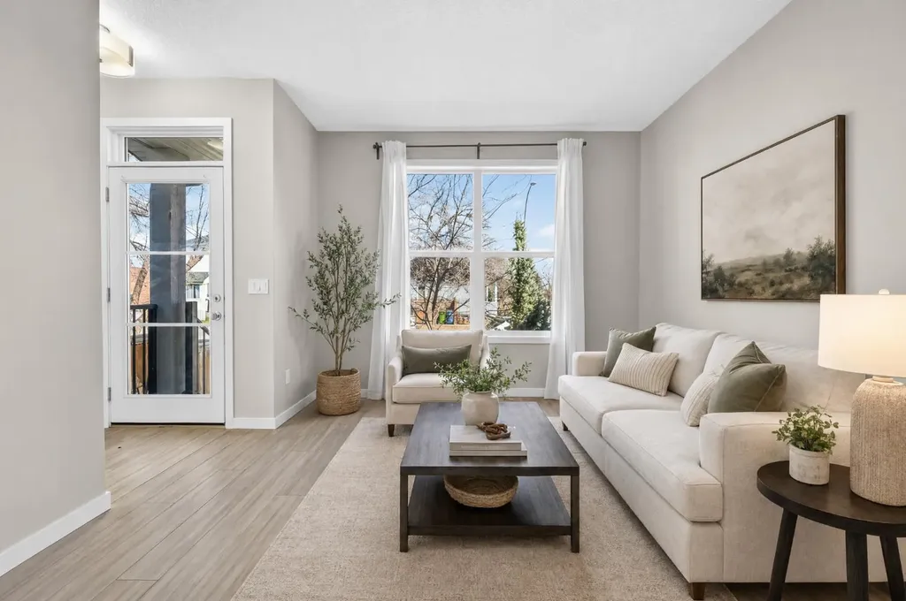 1607 2 Street NW Calgary AB T2M 2W2