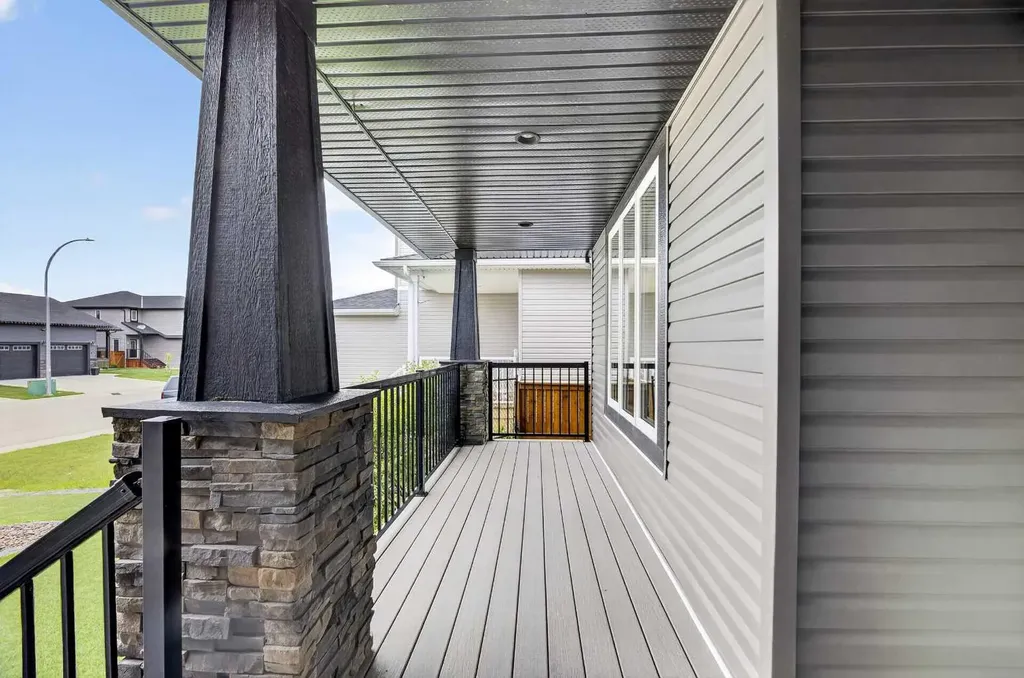 17 Viceroy Crescent Olds AB T4H0C4