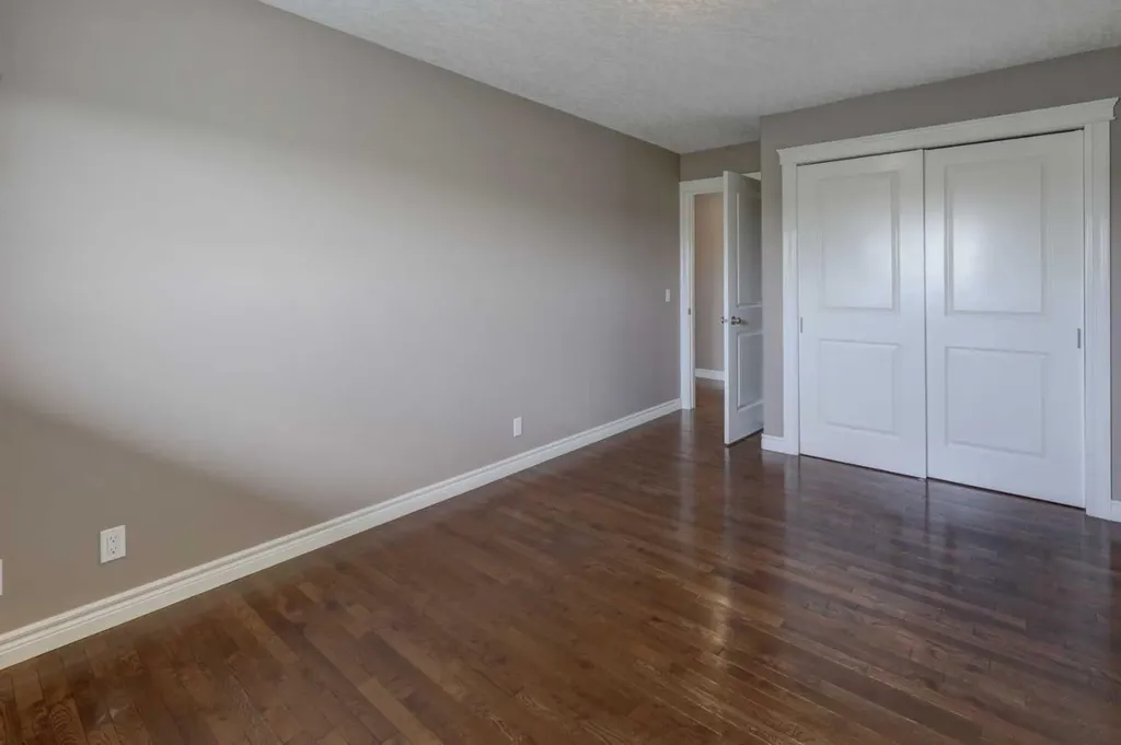 251078 Range Road 253 Rural Wheatland County AB T1P 0W1
