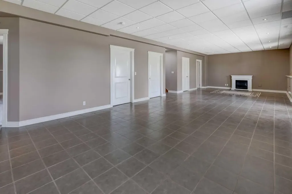 251078 Range Road 253 Rural Wheatland County AB T1P 0W1