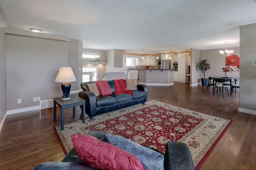 251078 Range Road 253 Rural Wheatland County AB T1P 0W1