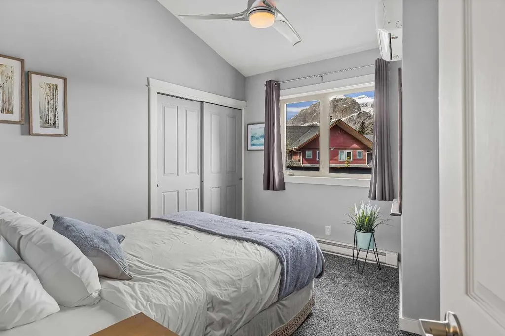 107 Montane Road Canmore AB T1W3J2