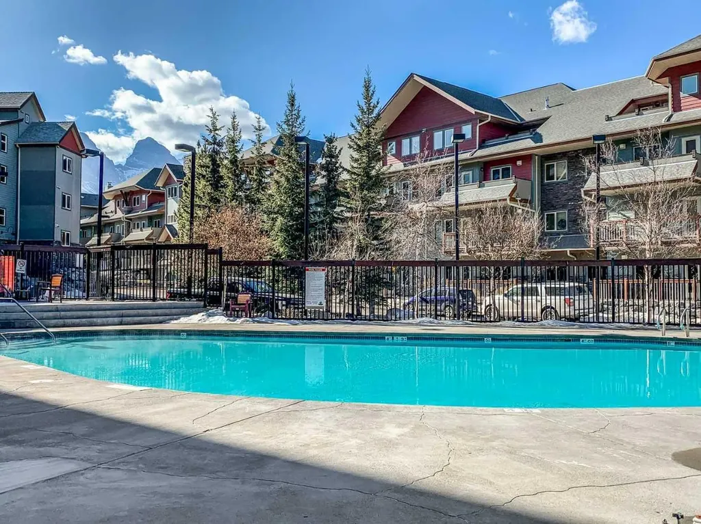 107 Montane Road Canmore AB T1W3J2