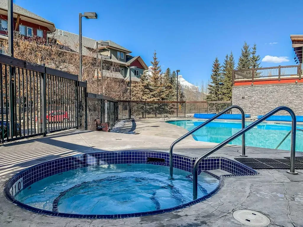 107 Montane Road Canmore AB T1W3J2
