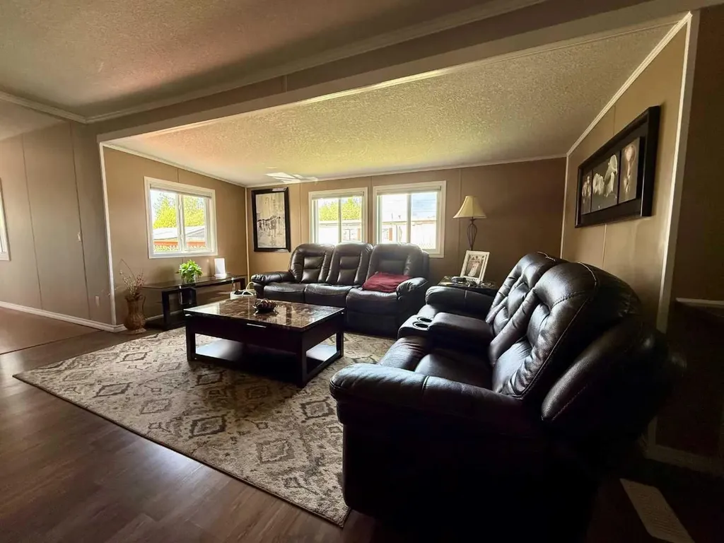 19 Sunset Crescent Swan Hills AB T0G 2C0