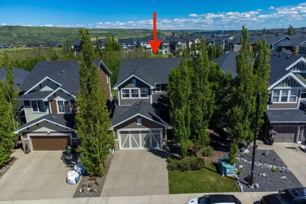 172 Ridge View Close Cochrane AB T4C0P5