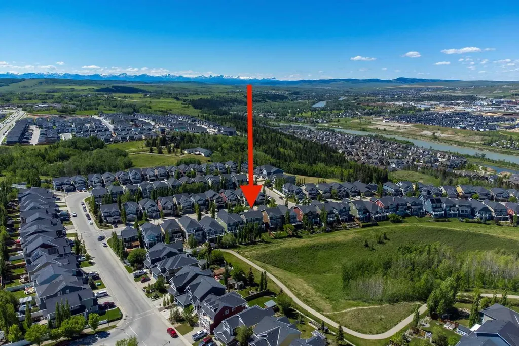 172 Ridge View Close Cochrane AB T4C0P5