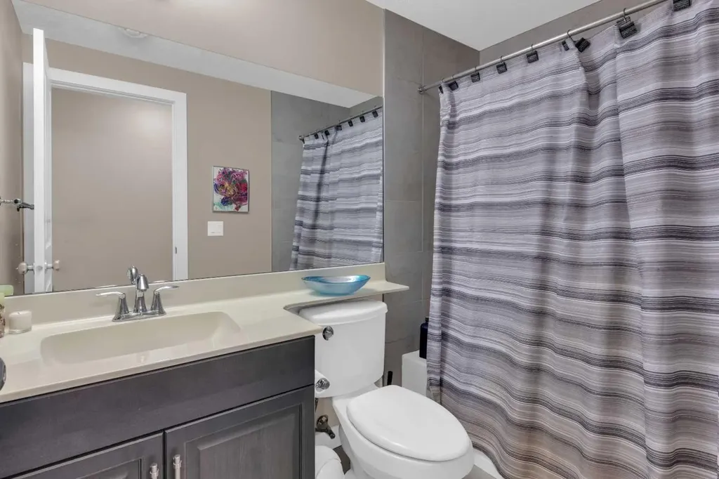 172 Ridge View Close Cochrane AB T4C0P5
