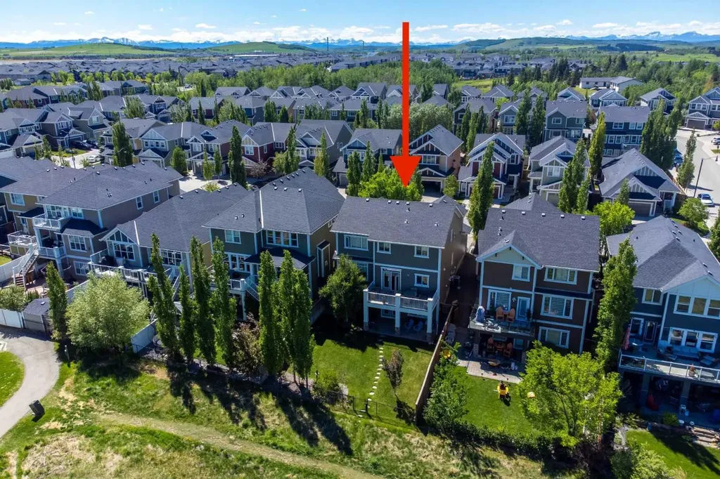 172 Ridge View Close Cochrane AB T4C0P5