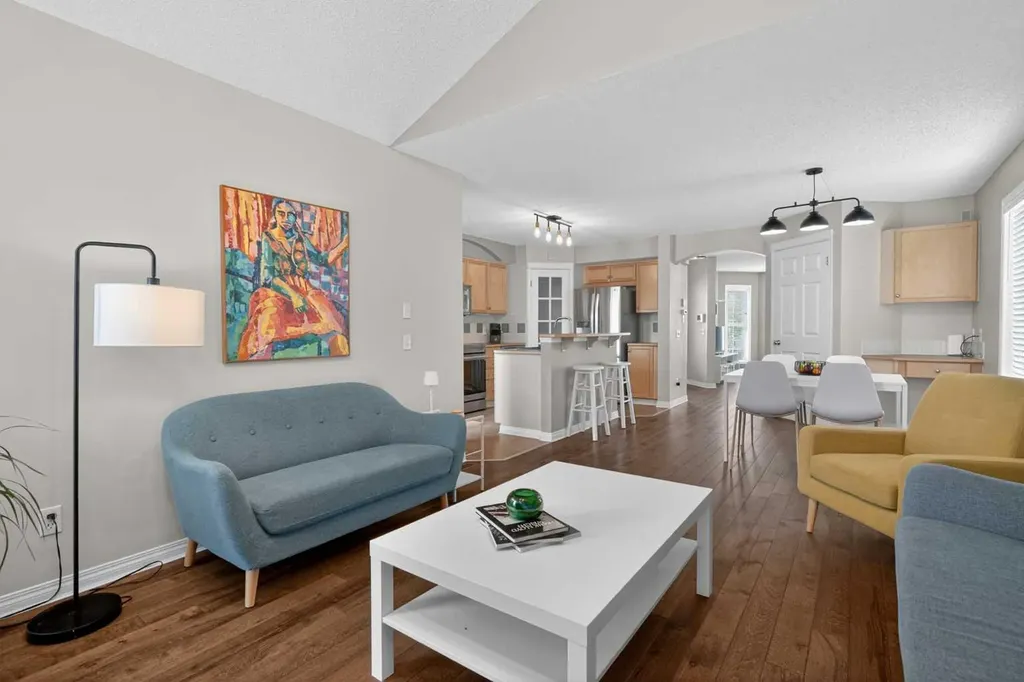 33 Prestwick Rise SE Calgary AB T2Z 4A6