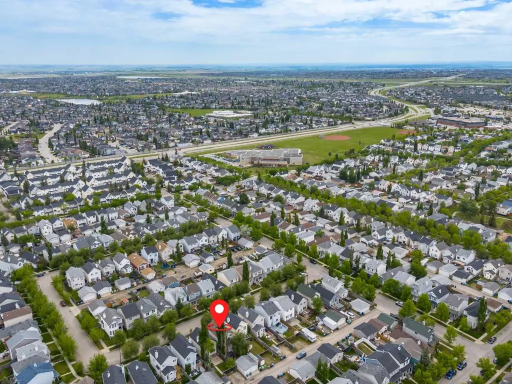 33 Prestwick Rise SE Calgary AB T2Z 4A6