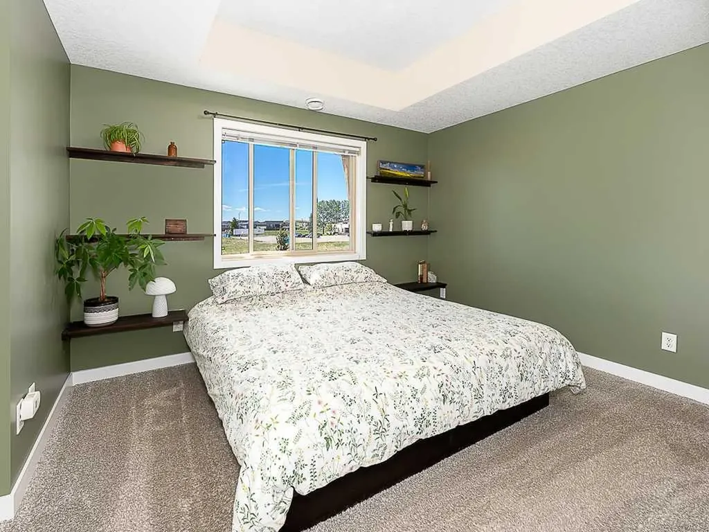 2461 Baysprings Link SW Airdrie AB T4B 4C6