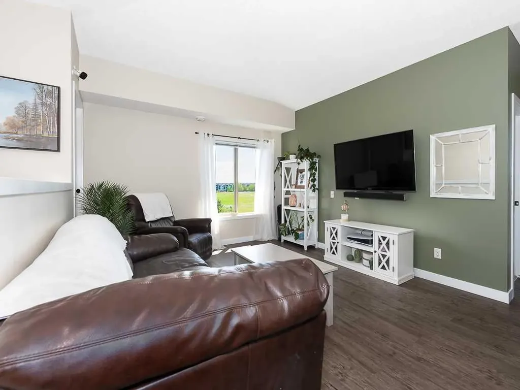 2461 Baysprings Link SW Airdrie AB T4B 4C6