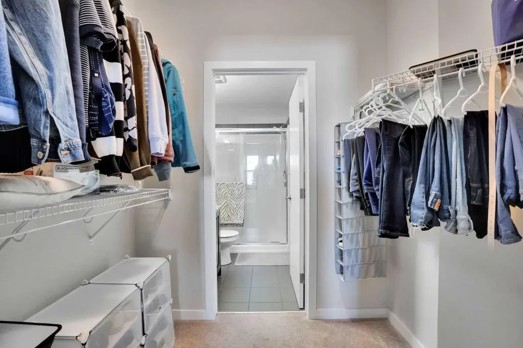 402 Marquis Lane SE Calgary AB T3M 2G7