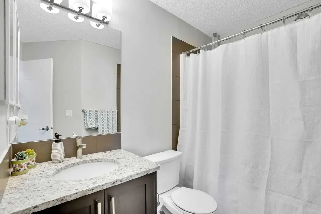 402 Marquis Lane SE Calgary AB T3M 2G7