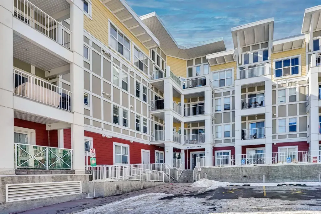 402 Marquis Lane SE Calgary AB T3M 2G7